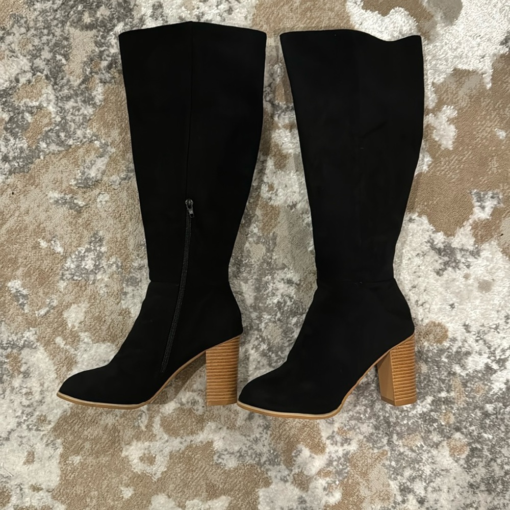 Knee high black faux suede boots